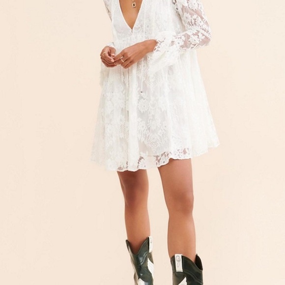Free People Dresses & Skirts - Free People White Lace Long Sleeve Dress